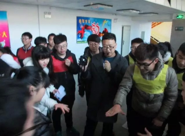 四方军旗大作战.jpg